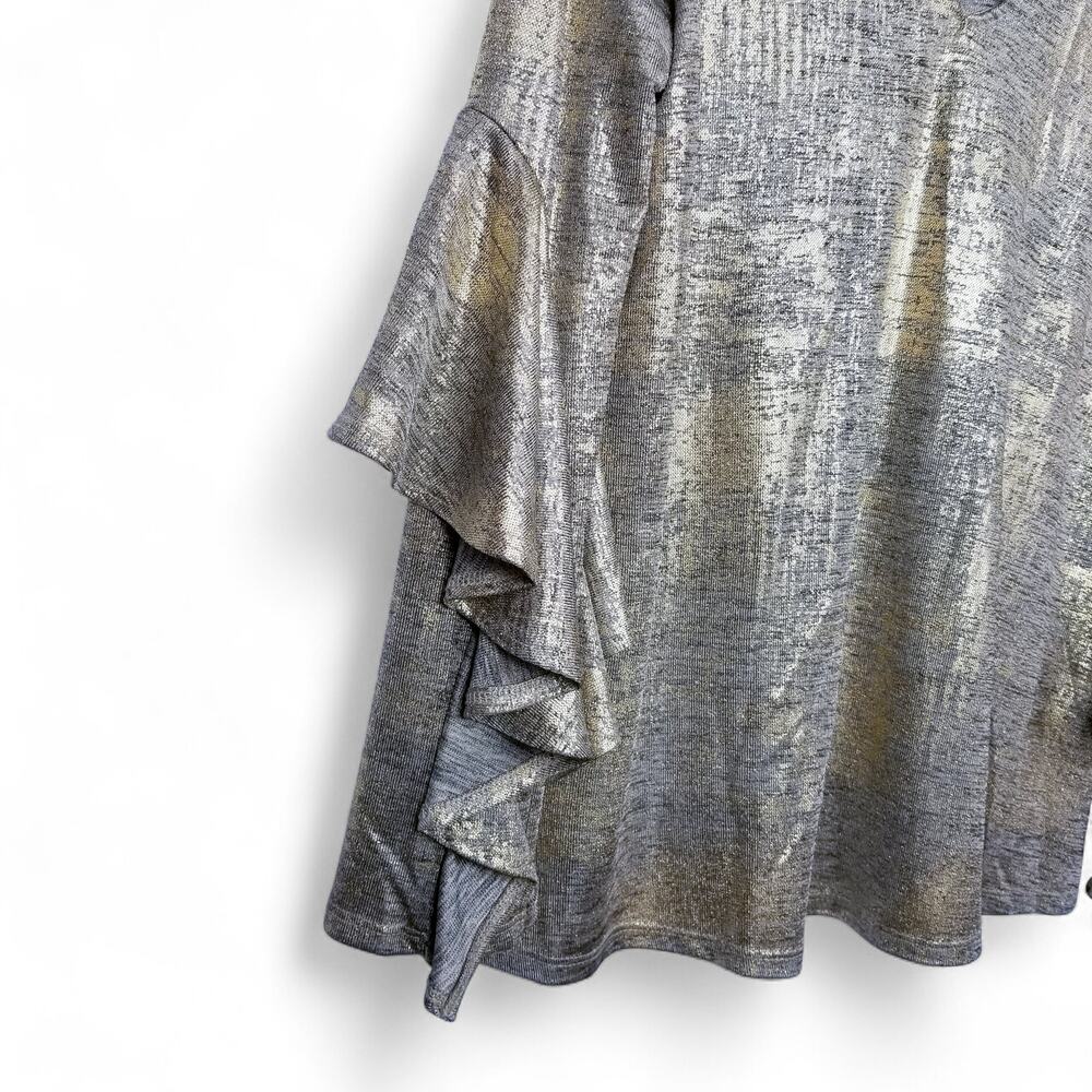 GIBSON LATIMER Shiny Gold Metallic V-neck Flutter Sleeve Pullover Top - Small - Picture 4 of 10